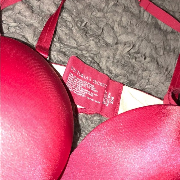 VS BRA - Picture 2 of 2